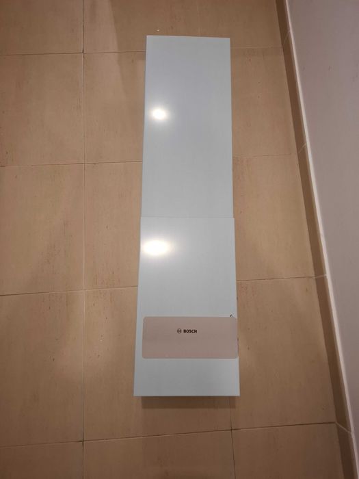 Chaminé superior em inox para exaustor Bosch