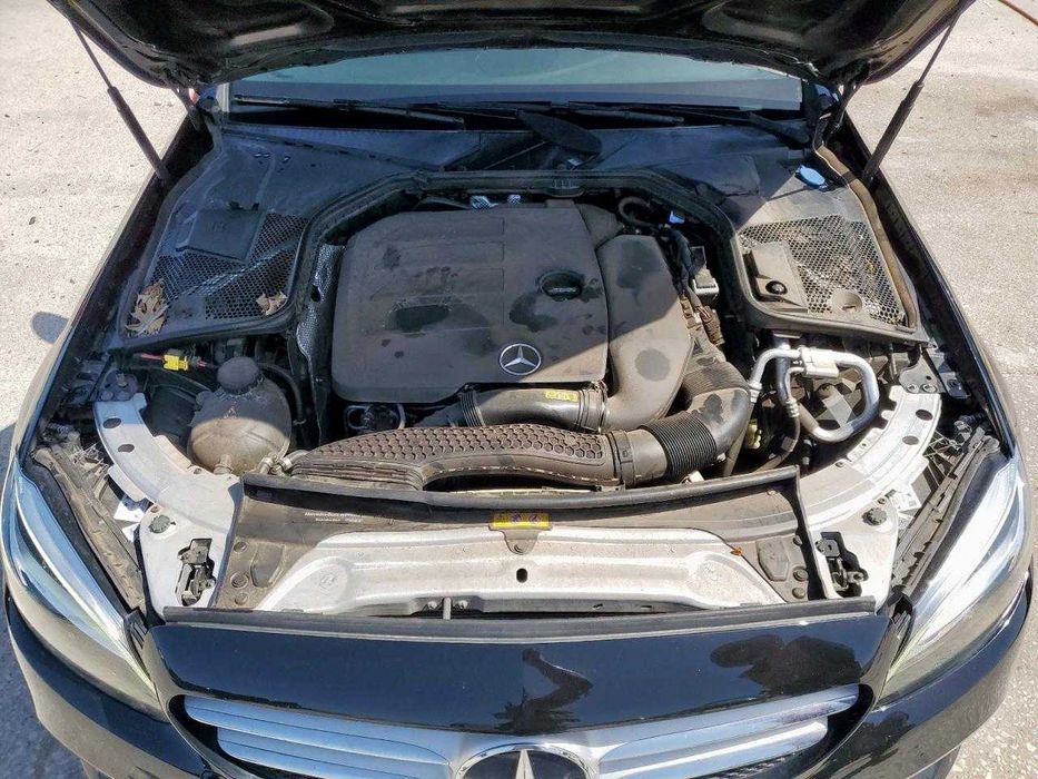 Mercedes Benz C300 2019