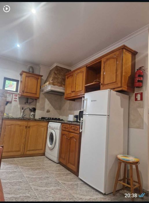 Alugo Apartamento  em Aljezur - Professores (300 metros da escola)