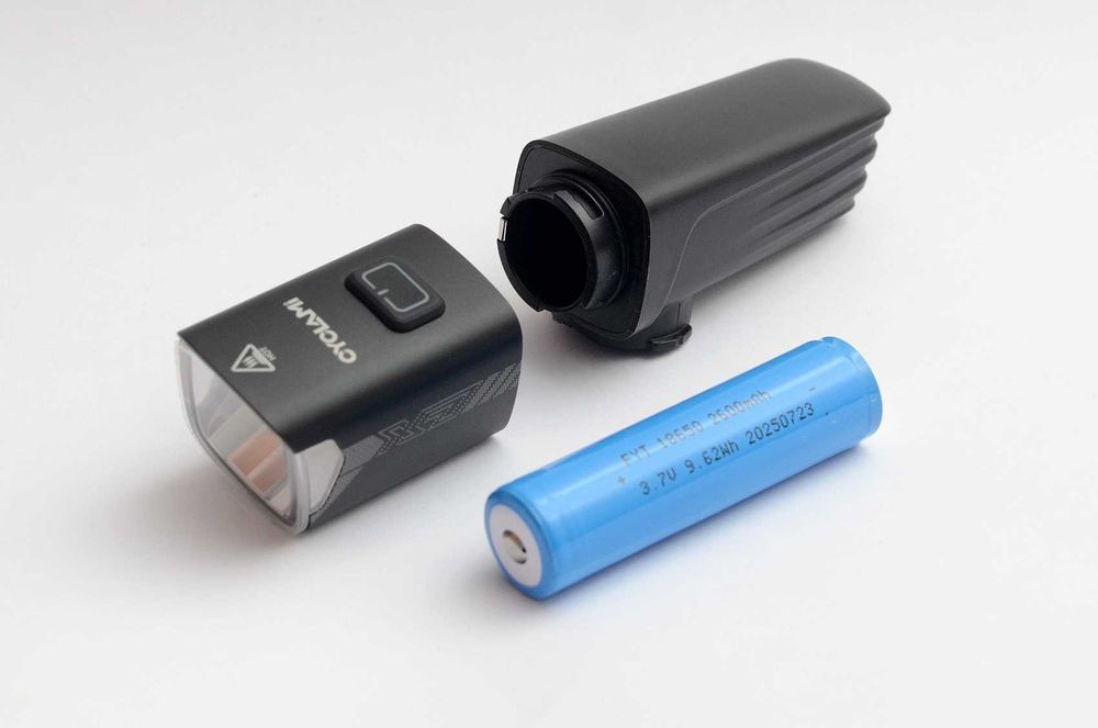 Cyclami X7 велосипедный фонарь, велофара со сменным акуммулятором