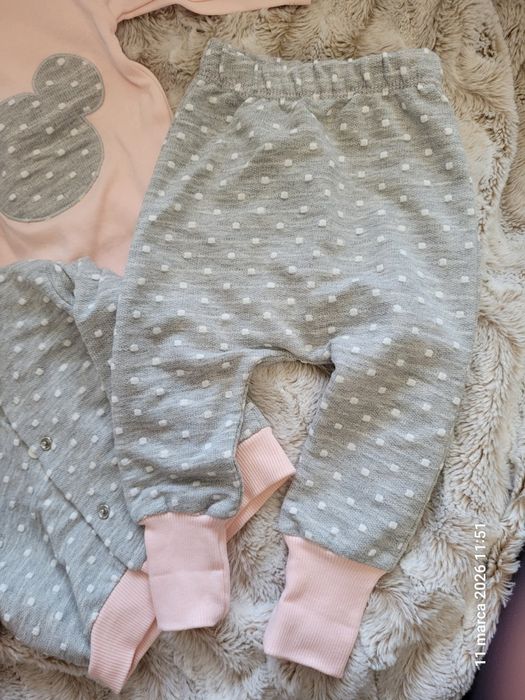 Komplet dzieciecy r. 62