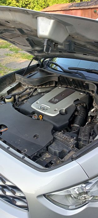Продам Infiniti fx35