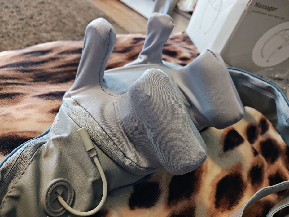 Электро массажёр для шеи плеч и тела с подогревом