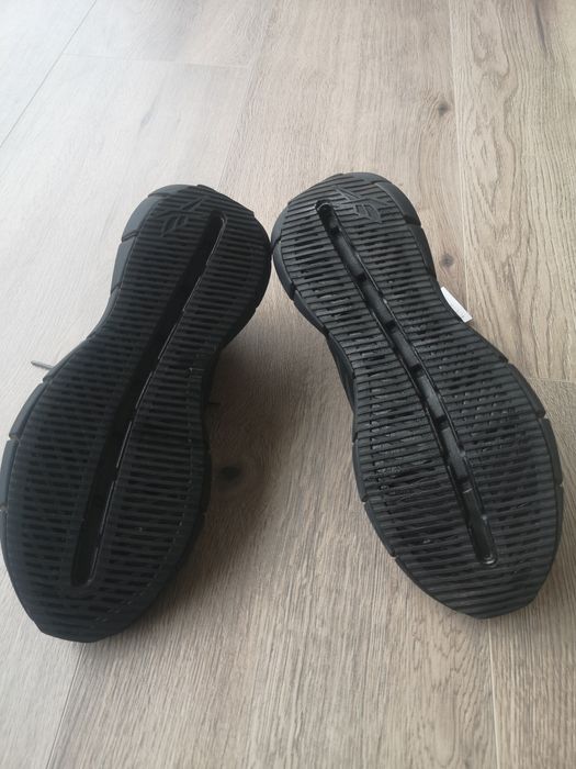 Sapatilhas Reebok Zig Kinetica 21 - pretas