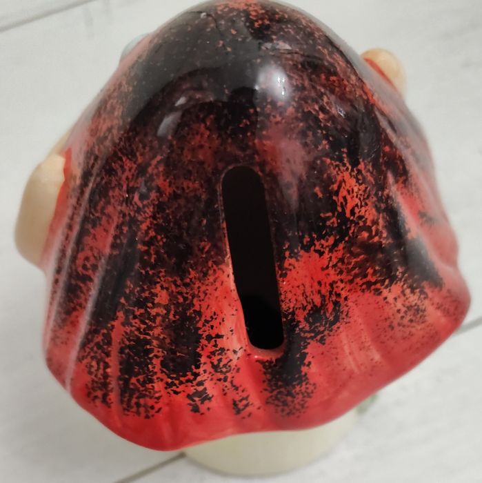 Nowa śmieszna skarbonka grzyb