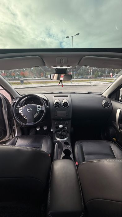 Nissan Qashqai NJ10
