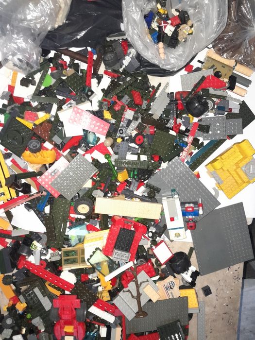 20000 peças de lego, várias construções