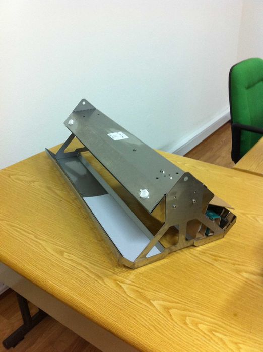 Inseto caçador Metal Industrial - Preto / Branco e INOX - Oportunidade