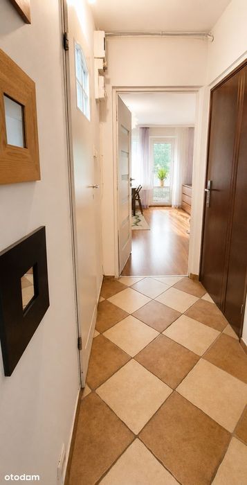 Jasna kawalerka z osobną kuchnią, balkon, piwnica, brak piecyka. - Widok 6
