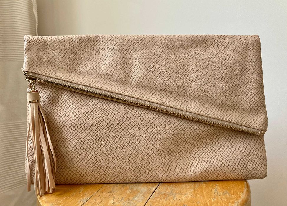 Torebka kopertówka Accessorize, imitacja skóry, świetny stan