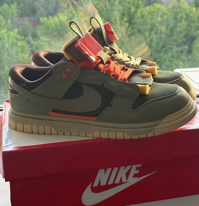 Nike air dunk olive