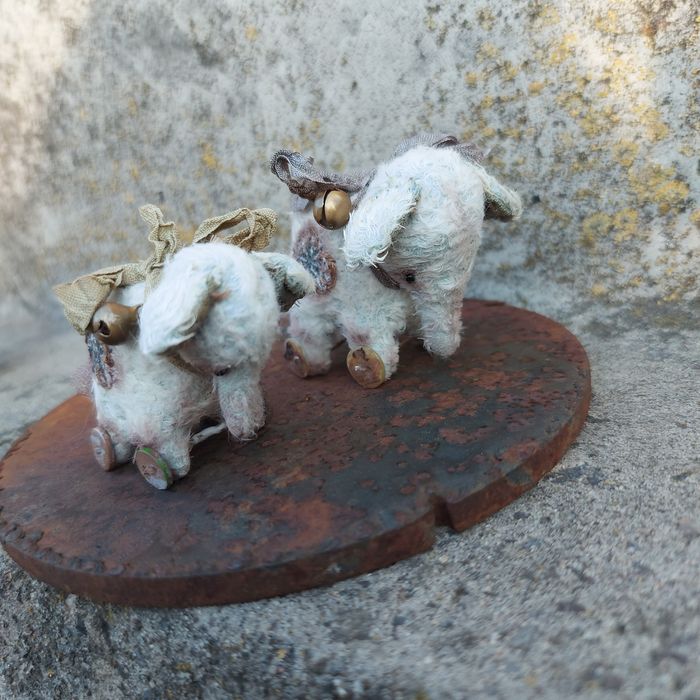 Іграшка ручної роботи мініатюра