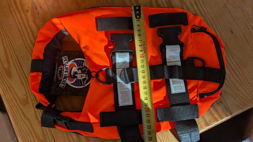 Жилет для собаки