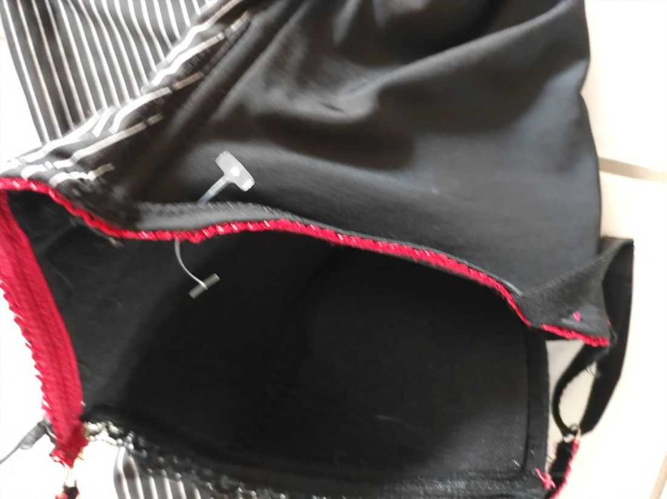 sexy gorset wysmuklający profilujący sylwetkę top bielizna