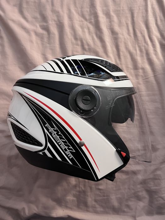 Capacete NOX Premium