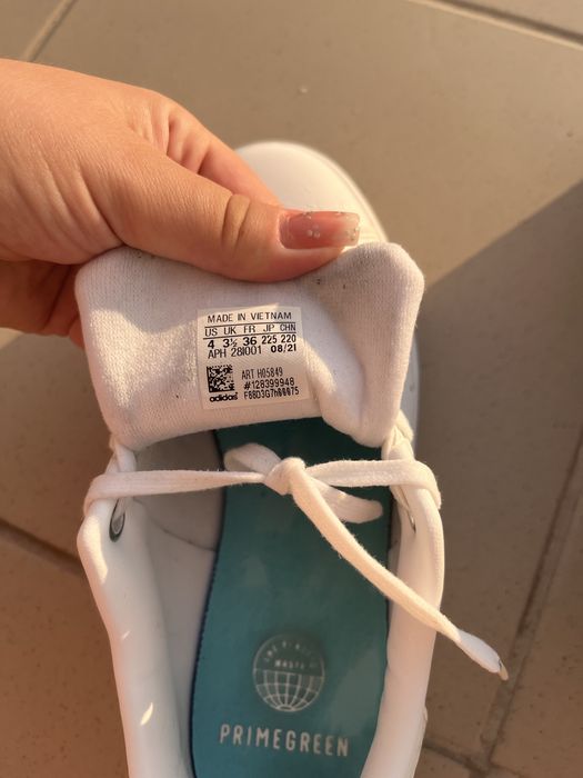 Buty adidas sam smith J