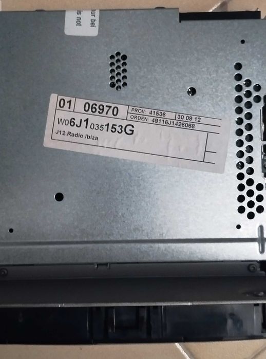 Auto radio SEAT Ibiza 6J