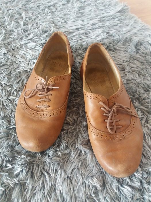 Buty skórzane jezzówki 37