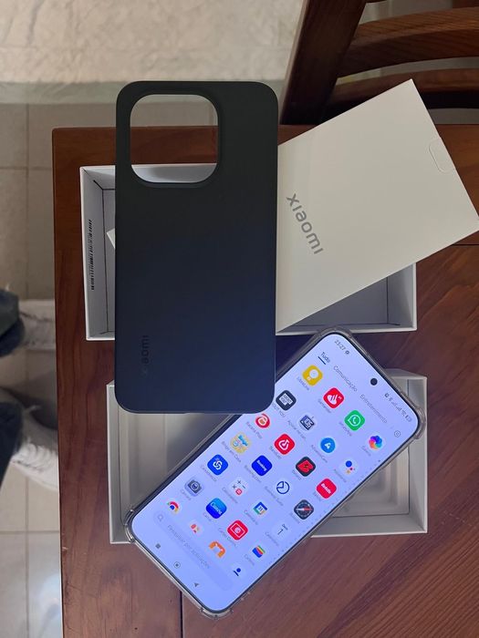 Xiaomi 15t em caixa.