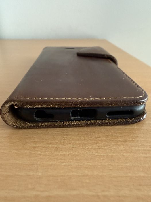 Flipcover KALIBRI couro genuino