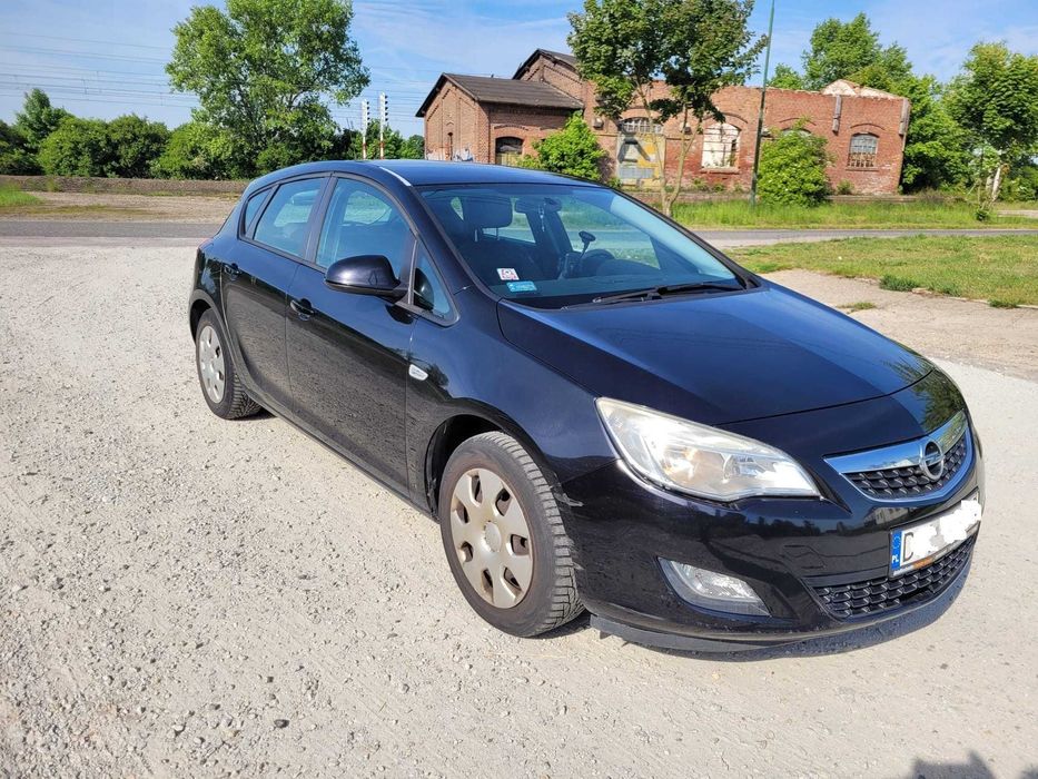 Sprzedam Opel Astra IV ECO FLEX, 1.4, benzyna + LPG, czarna, 87KM