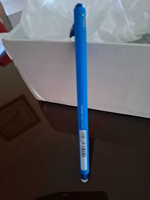 Canetas legami Tubarão triste