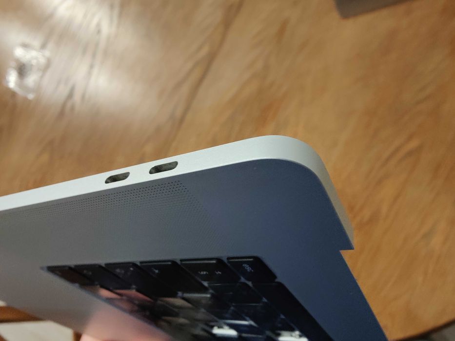 Palmrest Obudowa Silver Macbook pro 16 2019