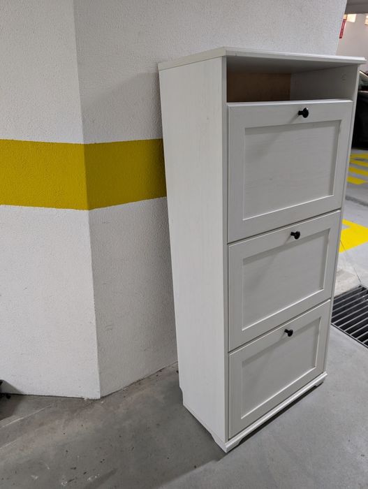 Sapateira Ikea Brusali