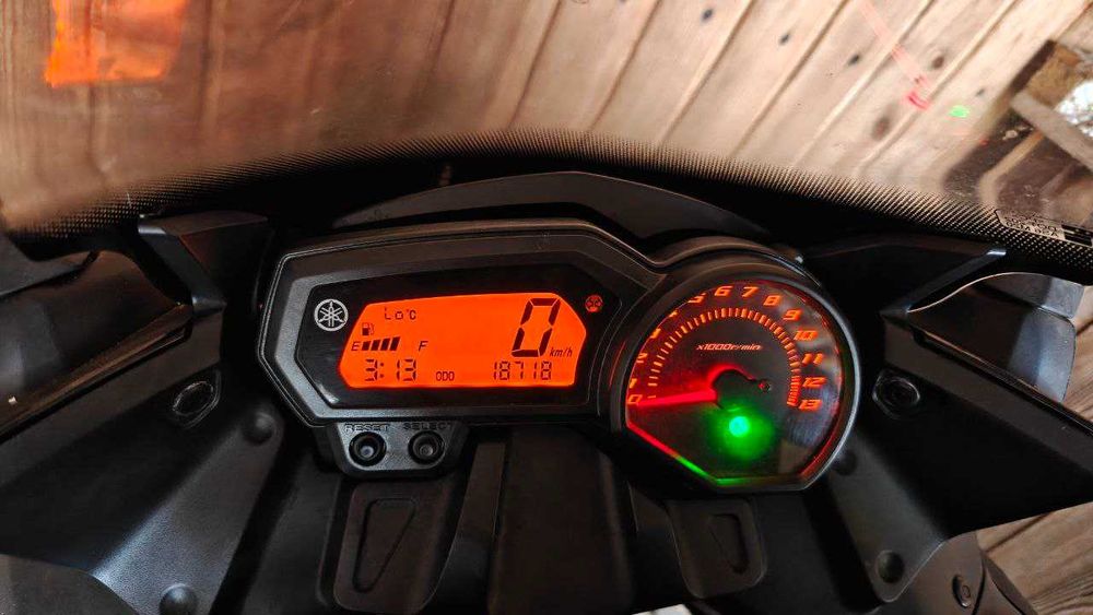 Fz6R Yamaha Diversion 2011