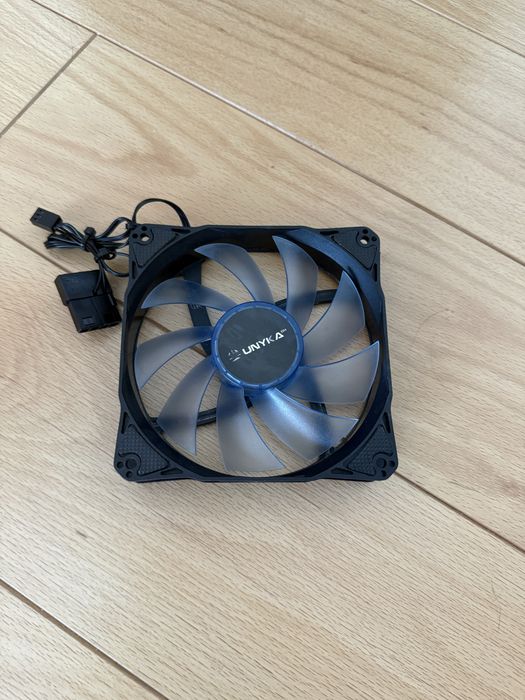 Caixa PC Unyka ATX + Ventoinhas