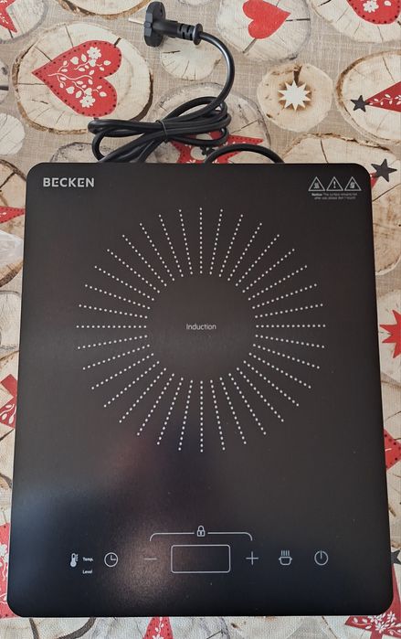 Placa de Indução Portátil BECKEN – Nova