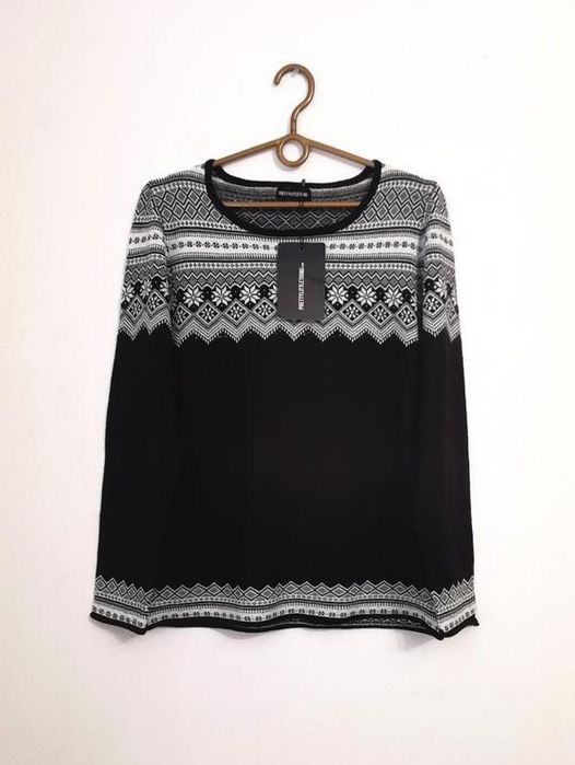 Новый джемпер, разные