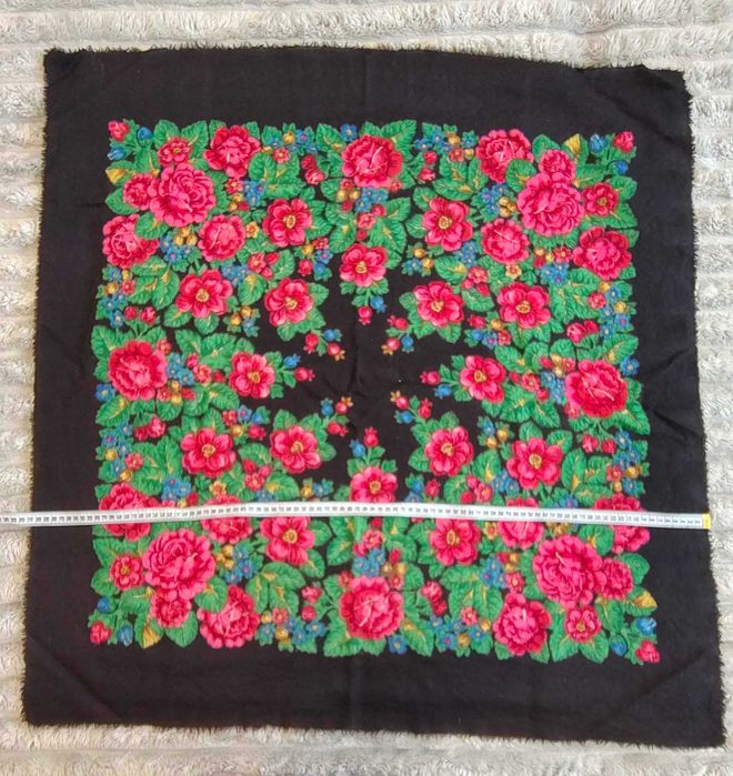 Хустки старовинні вовняні. Ціна за 2 шт.