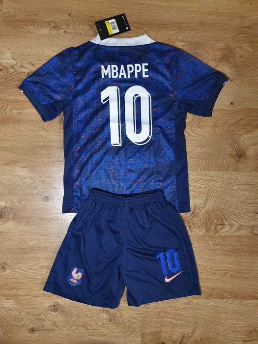 Francja Mbappe 10 stroj piłkarski 128cm