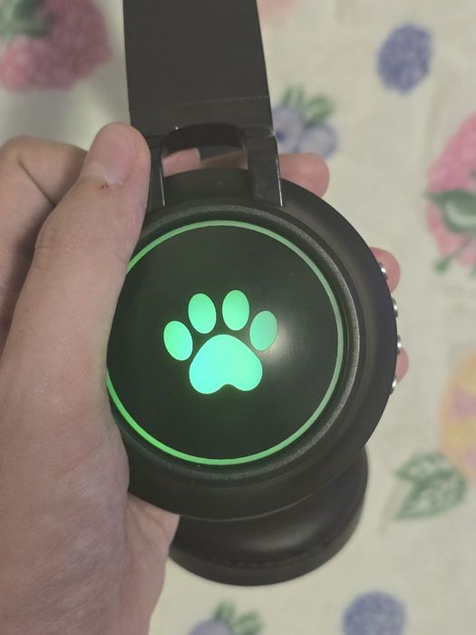 Headphones com orelhas de gato