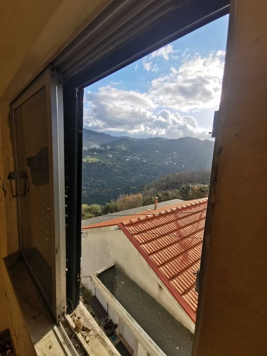 Casa para reconstrução em Baião Ancede Vistas Rio Douro