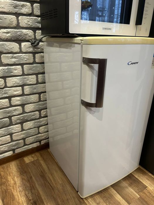 Продам морозилиную камеру Candy