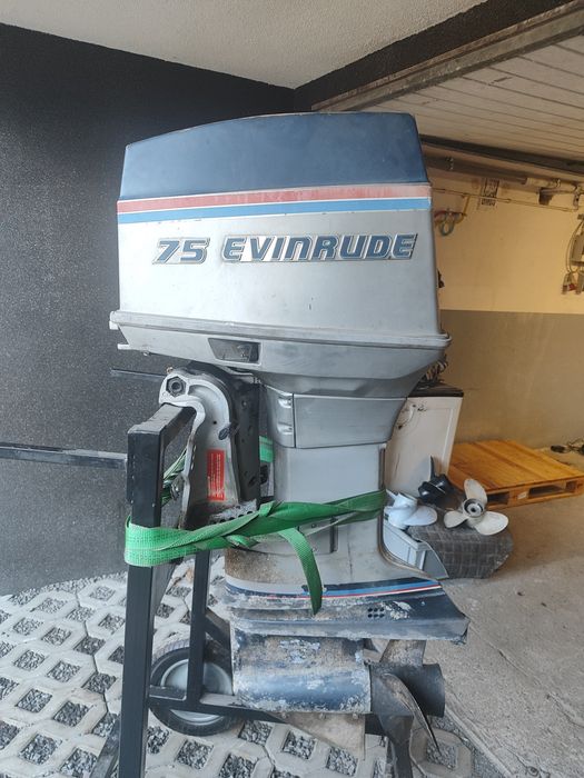 Silnik zaburtowy Evinrude75km