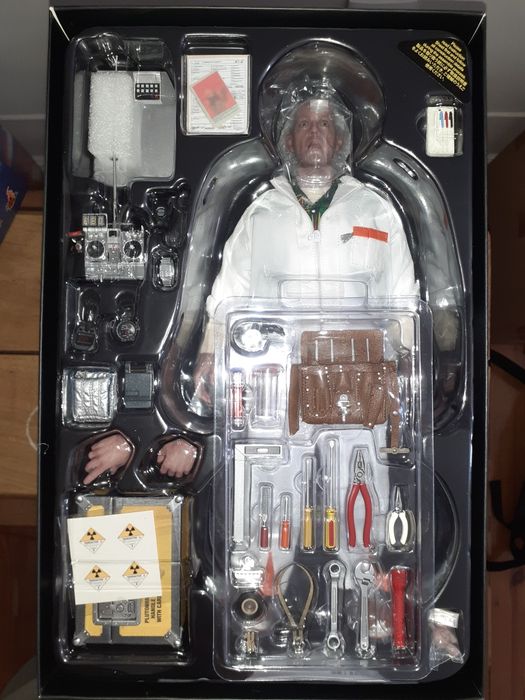 Hot Toys 1/6th Doc Brown Deluxe Version