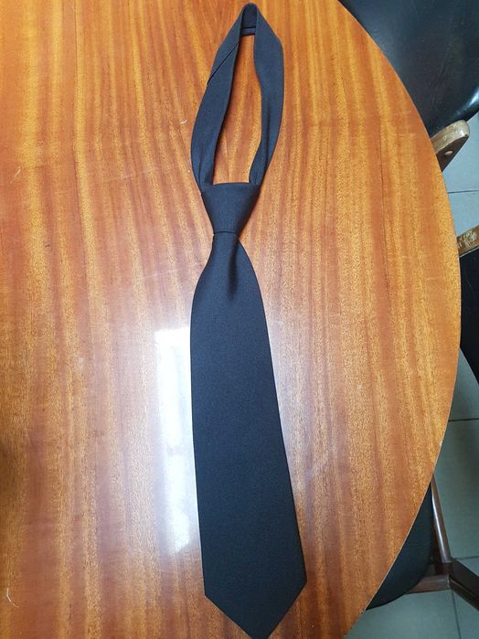 Gravata académico mulher copitraje