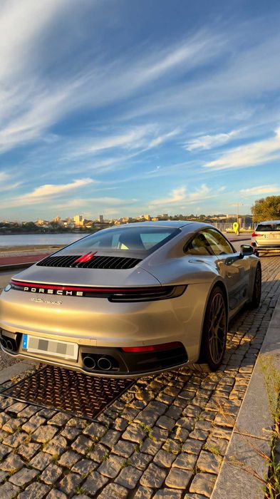 Porsche 911 Carrera S (992) | 2021 | Nacional | 34.000 km