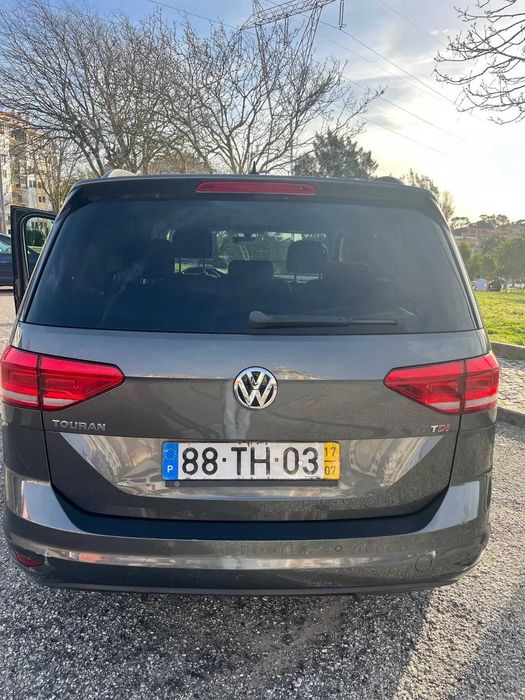 VW Touran 1.6 TDI Conforline
