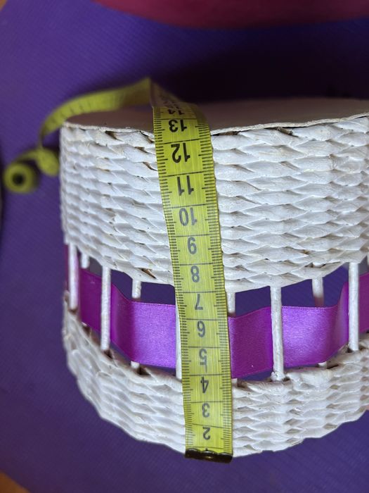 Корзина декоративна