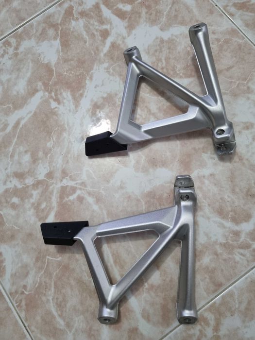 BMW 1200/1250 GS Suportes Peseiras Vario Pousa pés Passageiro