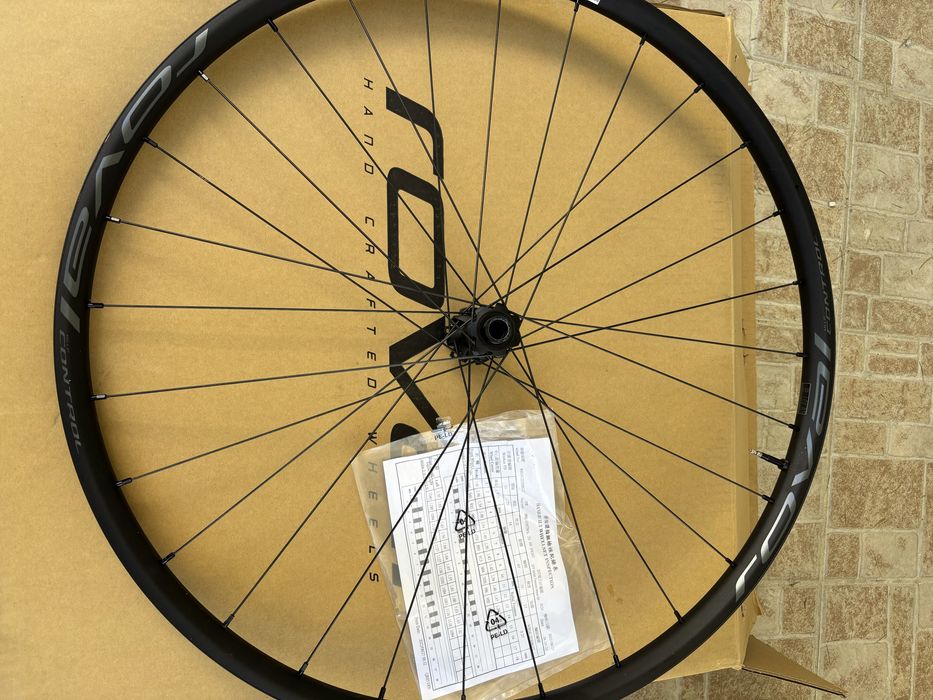 Rodas Specialized Control Alloy 350 6B