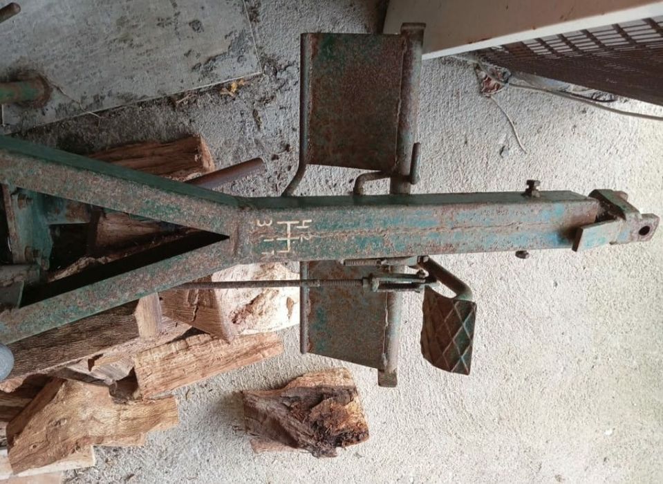 Motoenxada com reboque sem documentos