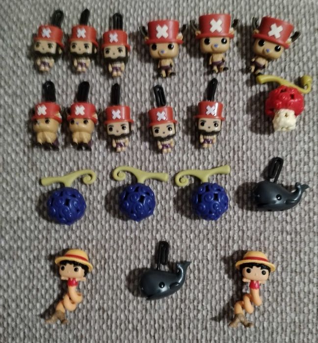 Bonecos one piece kinder joy