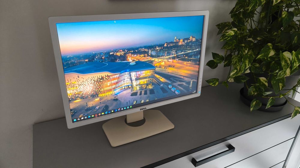 Monitor LED Dell U2412Mc 24" 1920 x 1080 px FullHD DisplayPort DVI IPS