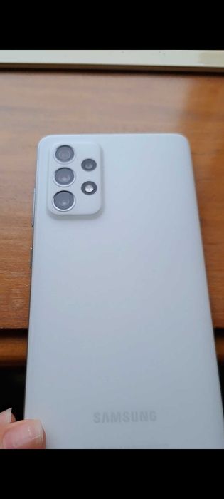Samsung A72 como novo