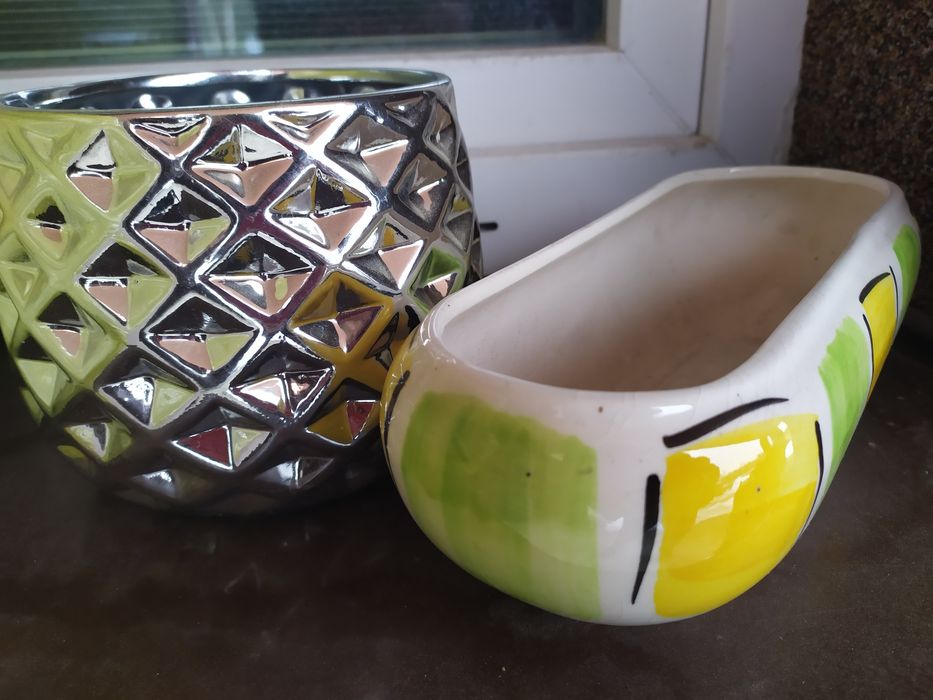 Doniczki, ozdoby, dekoracje, osłonki